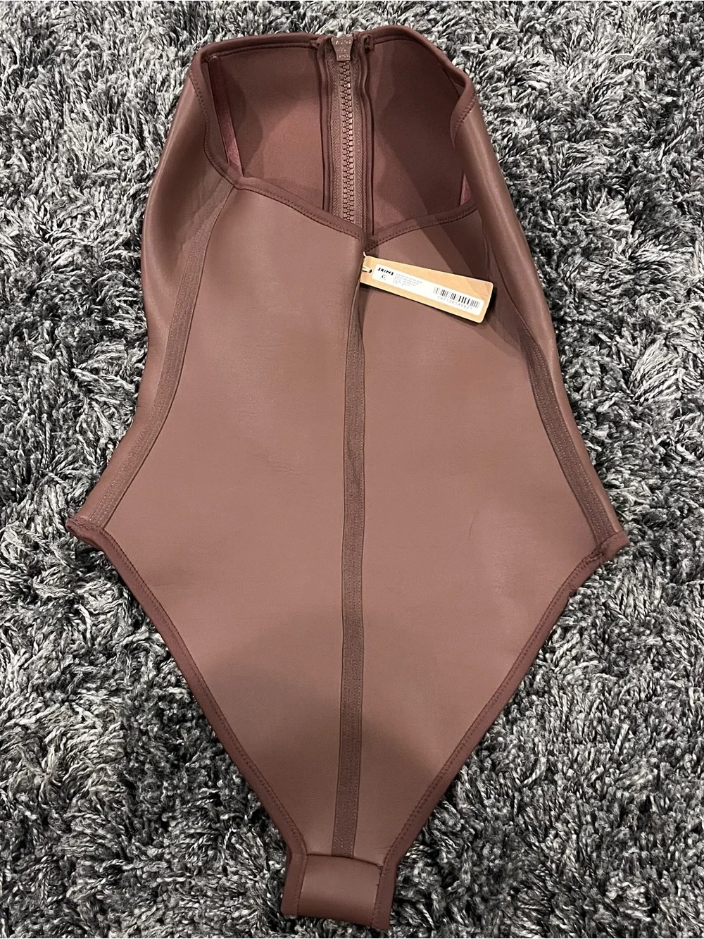 🌺NWT SKIMS BROWN SCUBA STRAPLESS SWIMSUIT SIZE SMALL🌺